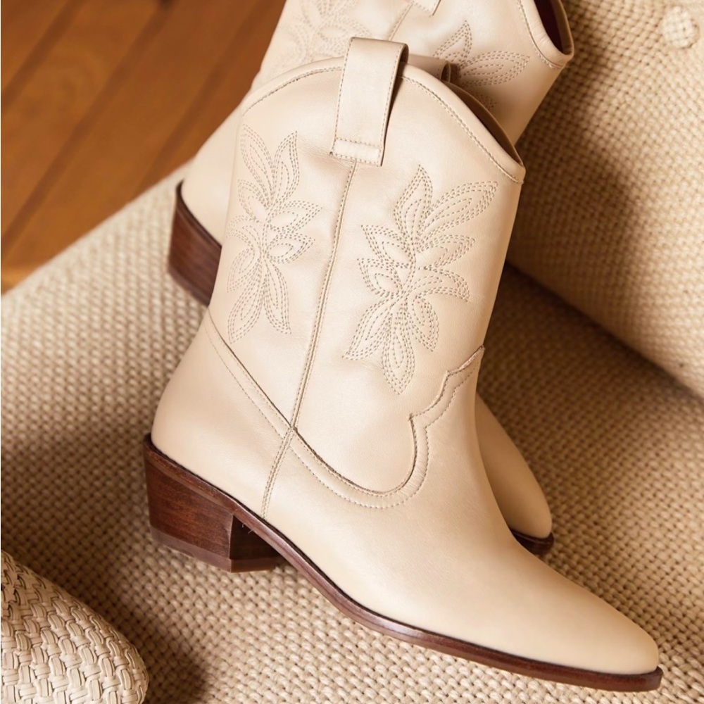 ISO Sezane Penelope western booties ECRU SIZE 41